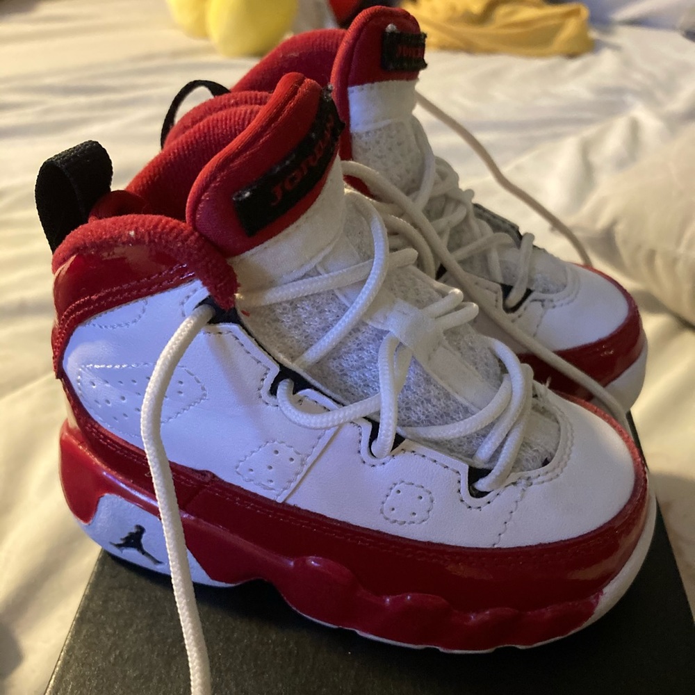 Jordan 9 retro
